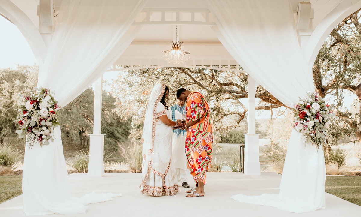 Kendall-Point-Texas-Wedding-Venue-West-Vita-2