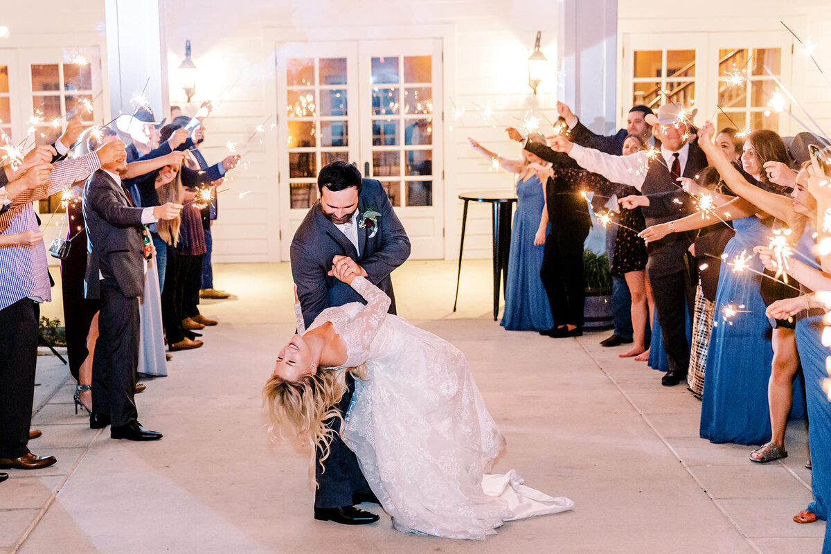Kendall-Point-Texas-Wedding-Venue-Chandras-Collection-12