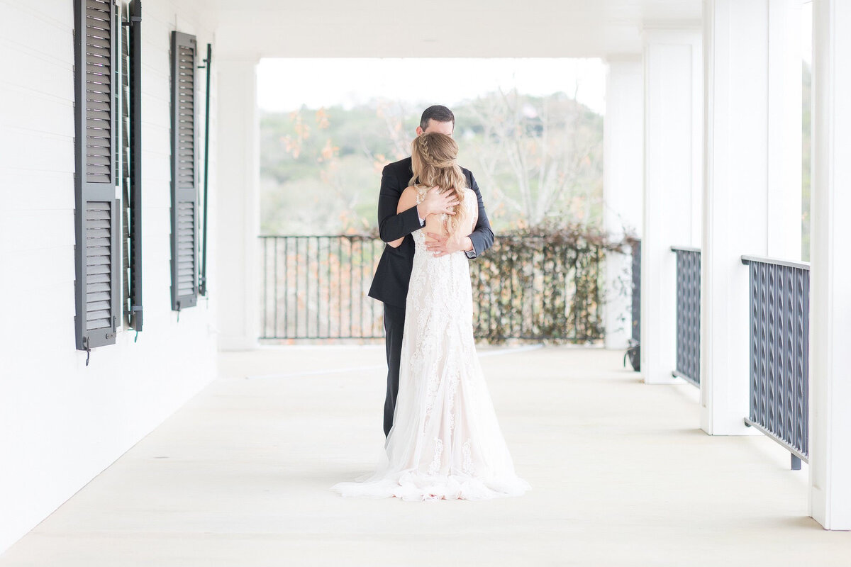 Kendall-Point-Texas-Wedding-Venue-Dawn-Elizabeth-Studios-45
