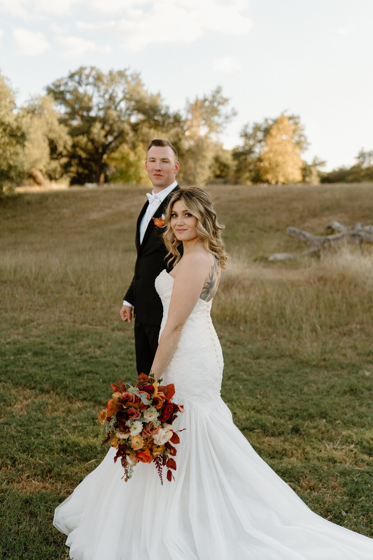 Hibbings_Wedding_Previews-103