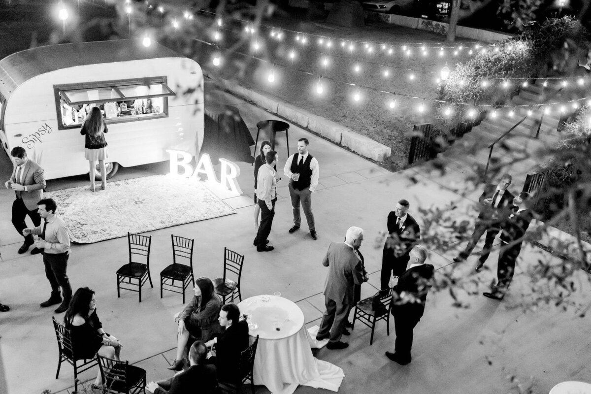 Kendall-Point-Texas-Wedding-Venue-Dawn-Elizabeth-Studios-47