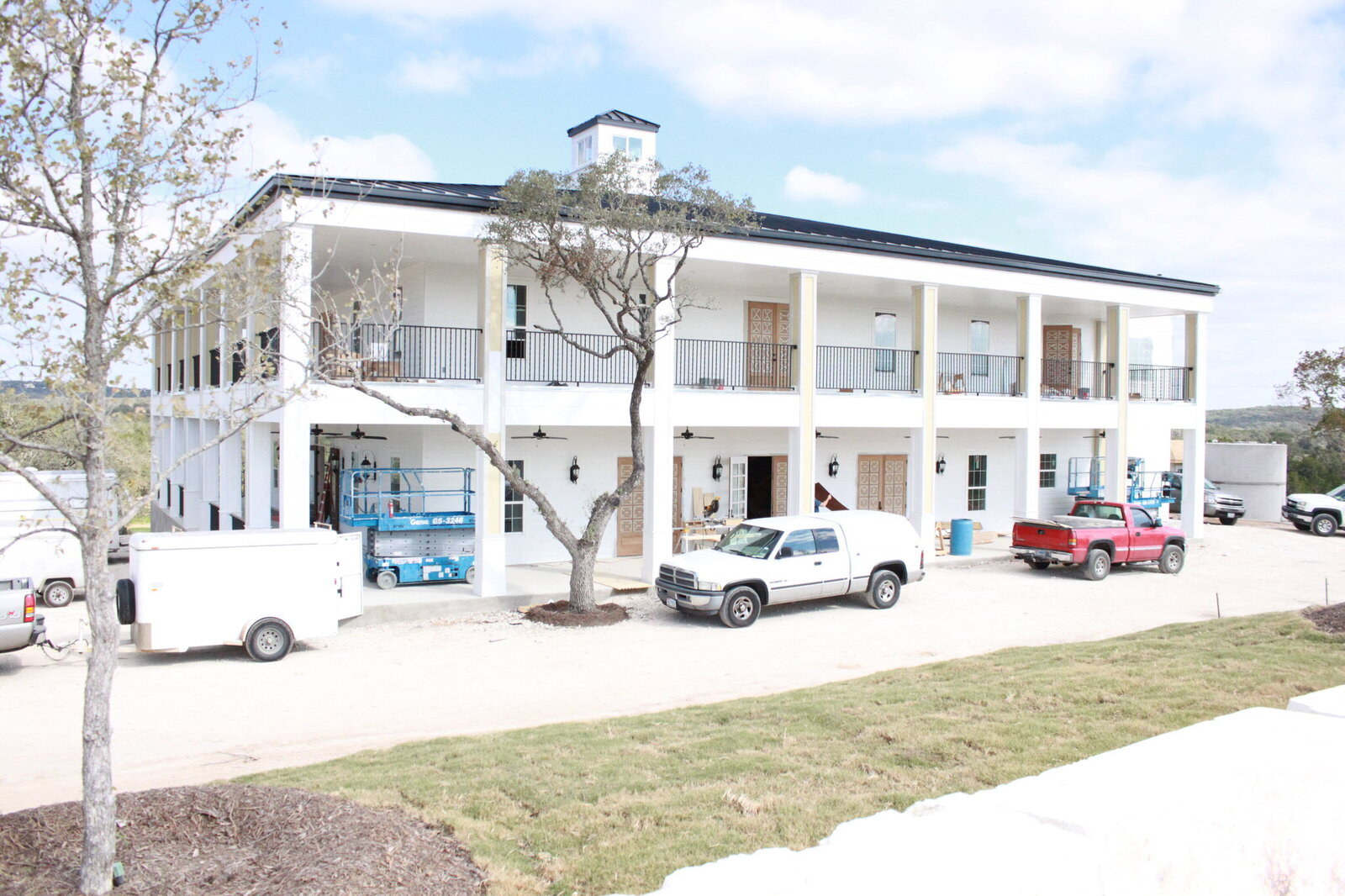 The building of Kendall Point.