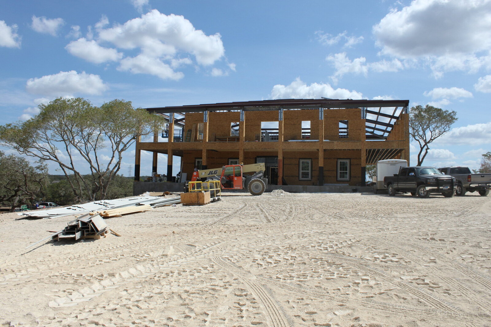 The building of Kendall Point.