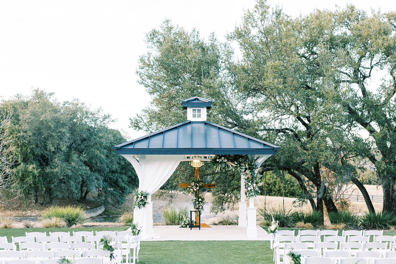 The outdoor gazebo at Acre 31.